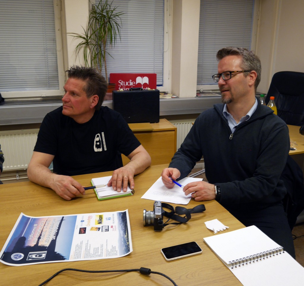 Tommy och Lajan planerar RIFO. Foto Bengt Moberg
